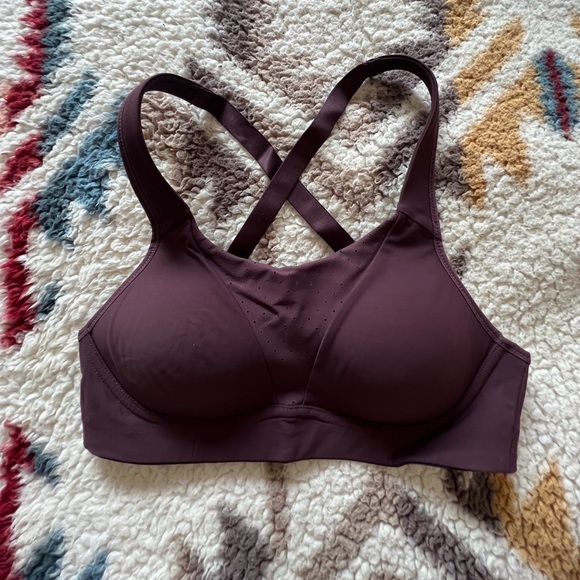 lululemon athletica Other - LULULEMON Bra (32B)